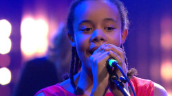 12-årige Ella begejstrede 1.600 rockfans: Det kunne mærkes i hele salen